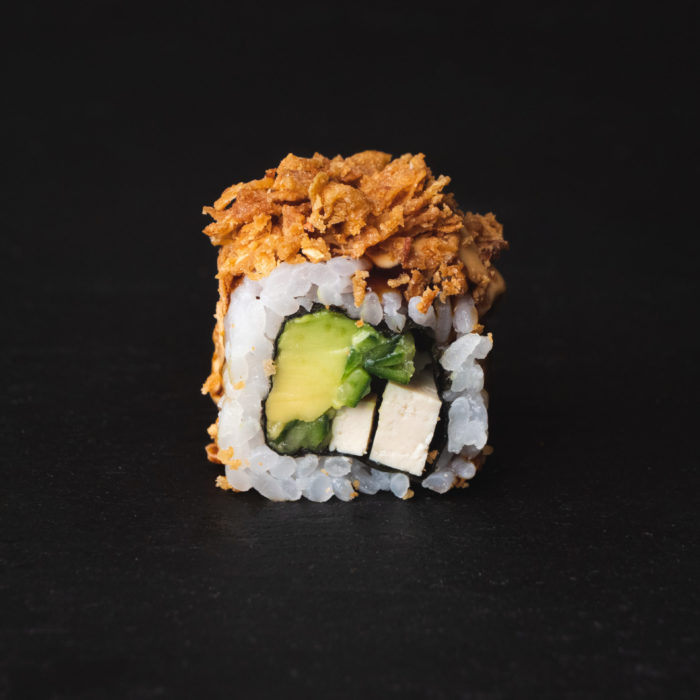 Uramaki mit geräuchertem Tofu, Avocado & Gurke<br>Rolle (6 Stück)